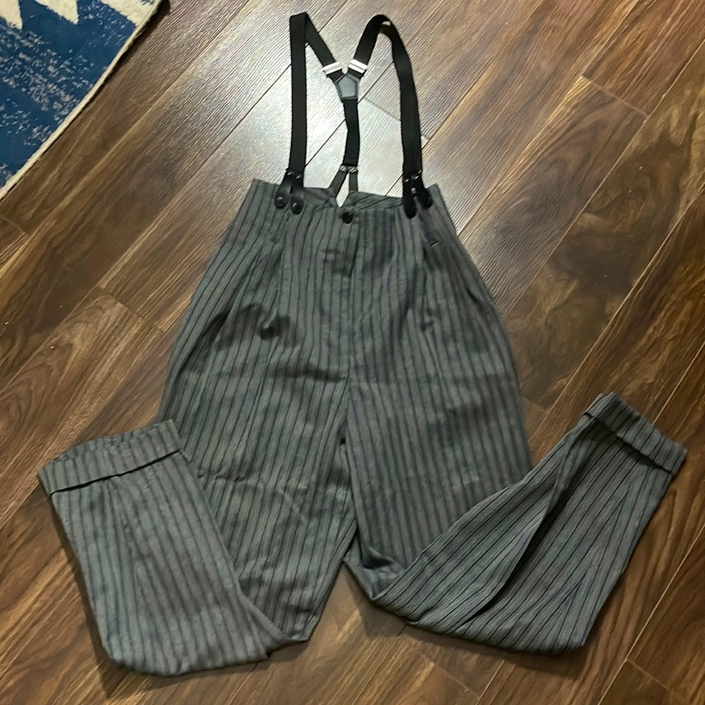 Smart Set Gray Pinstripe Suspender Trousers